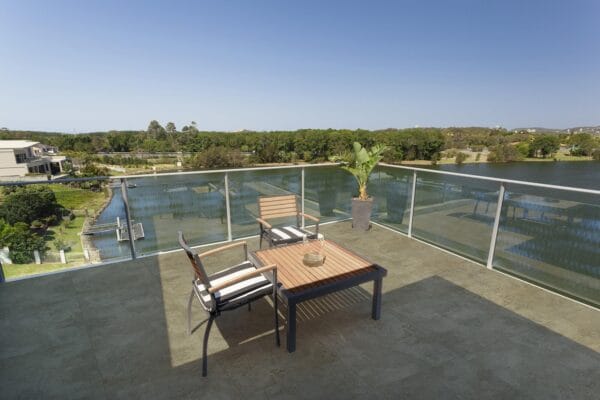 Ambiente Porcelanato Itaara Raven Out 72x72 Delta
